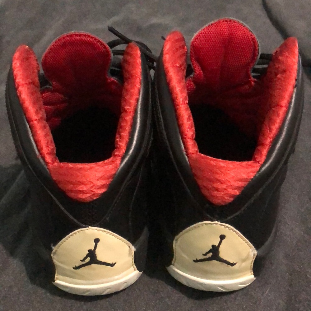 Air Jordan “Icons” Black/Red/White - Picture 5 of 8